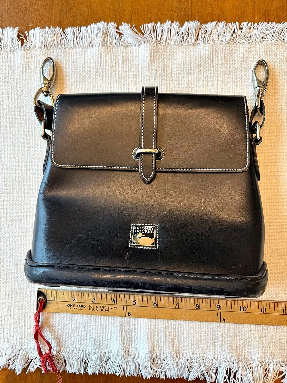 Dooney & Bourke Parasol Shoulder Bag in Black